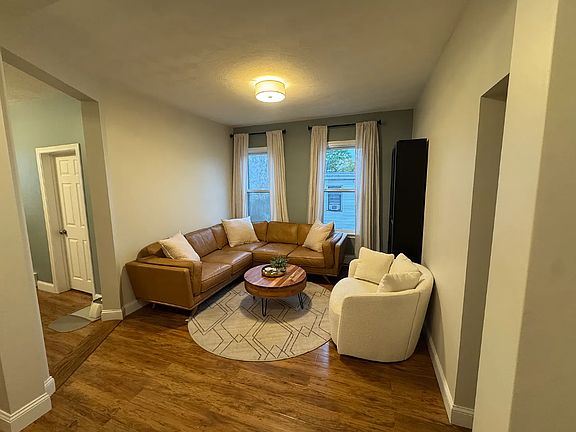 4th image of 217 Marion St #3B