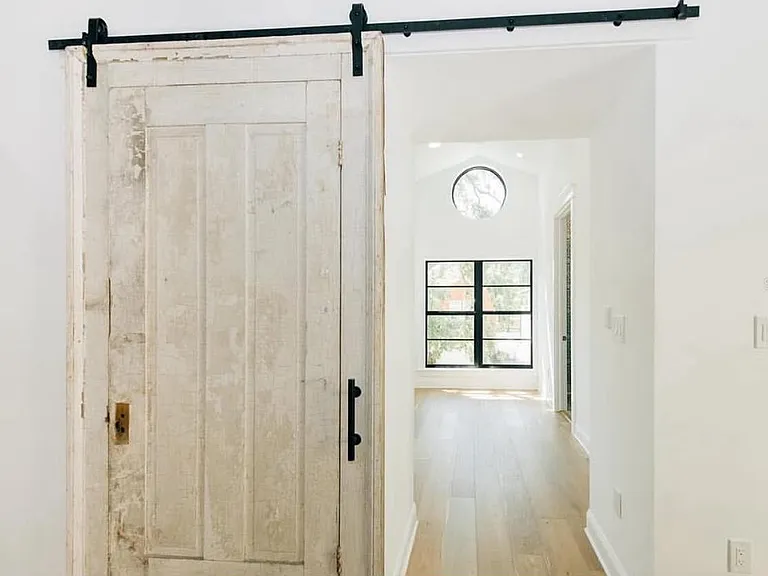 3501 W Tacon St — Photo 3