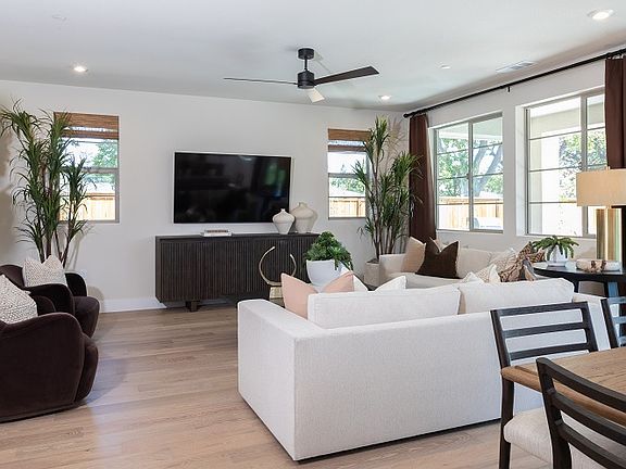 Plan 1 Model Home Great Room