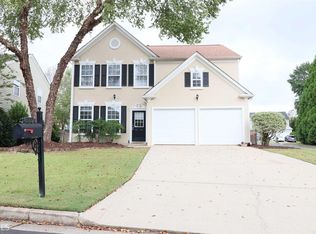6000 Barrington Ln, Johns Creek, GA 30005
