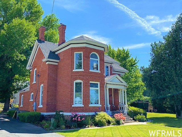 472 N Main St Kaysville Ut 84037 Mls 1682843 Zillow