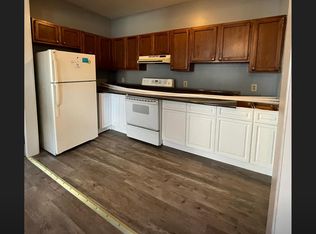 201 4th St FLOOR 1, Fall River, MA 02721