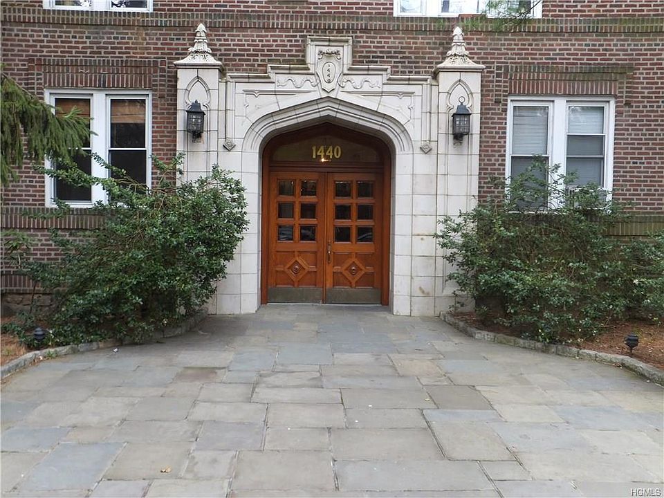 1st image of 1440 Midland Ave APT 1H