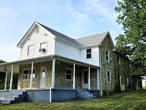 4th image of 6416 Airlie Rd