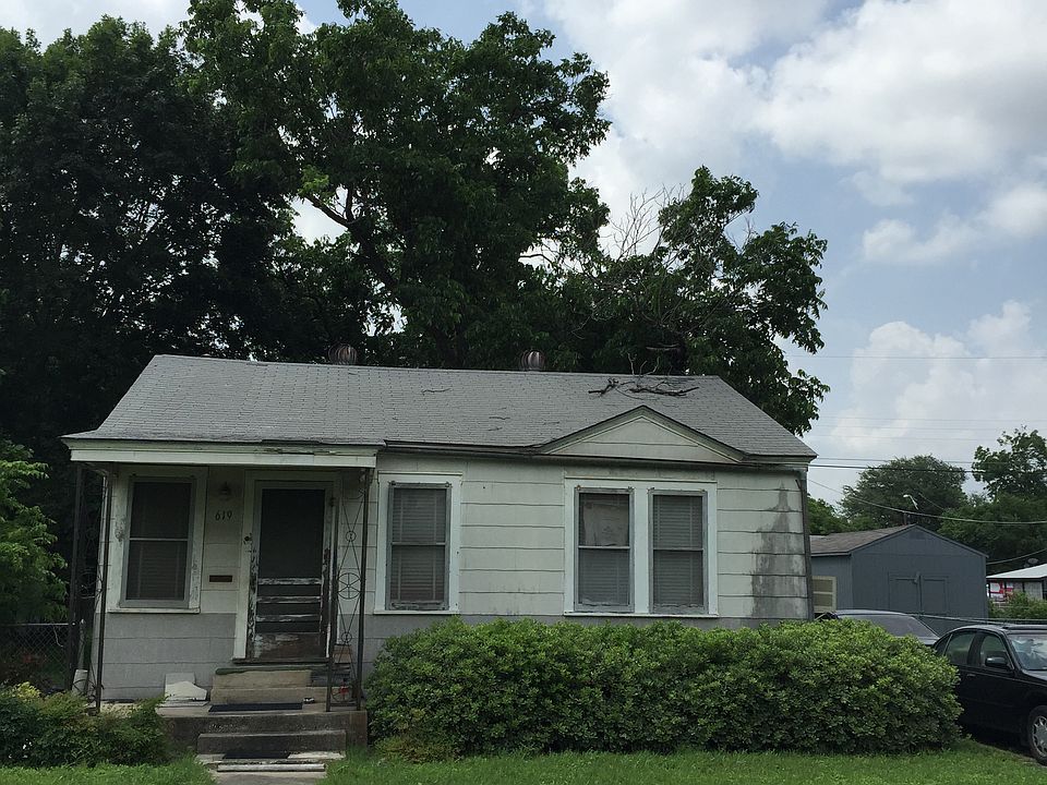 1st image of 619 Hearne Ave