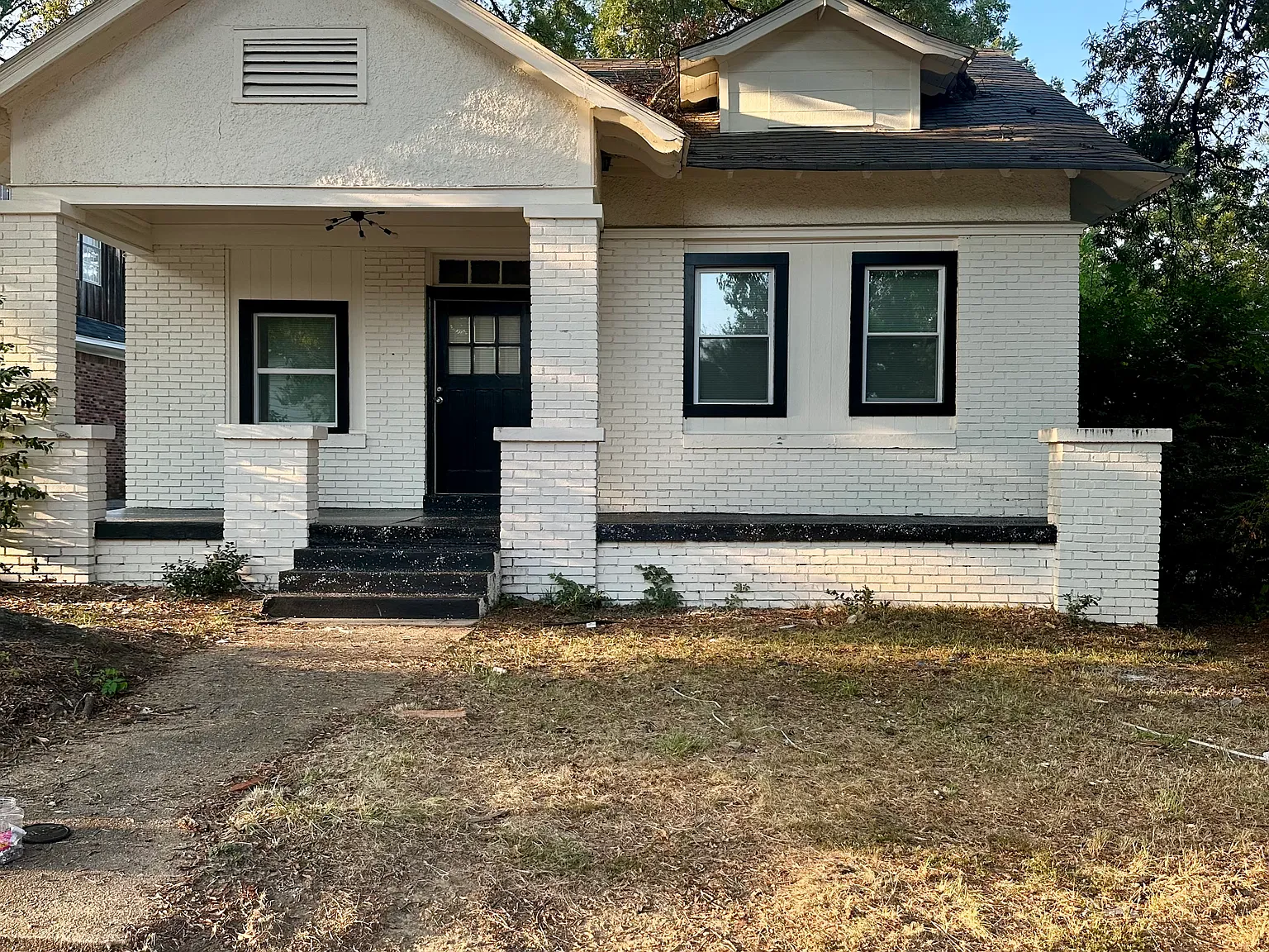 3 bed, 1910 sqft, $1,450 — Photo 1