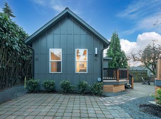 715 N 71st St #C, Seattle, WA 98103