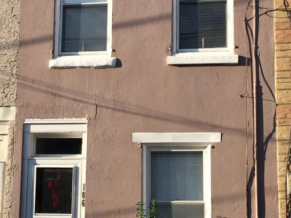 106 Davis St, Philadelphia, PA 19127
