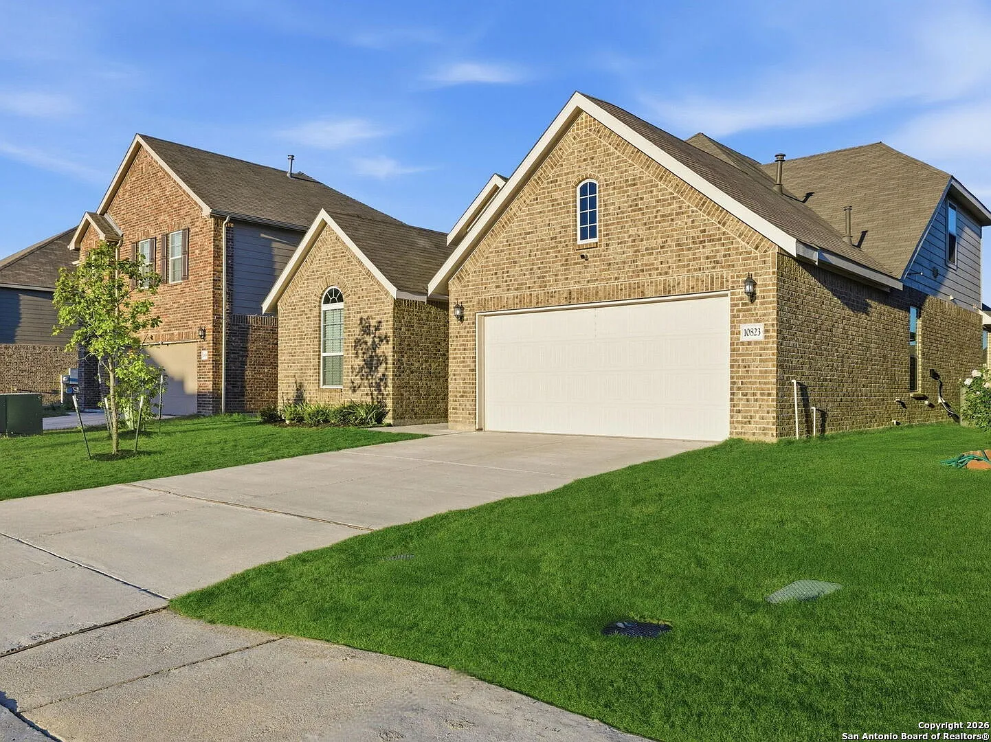 3 bed, 3188 sqft, $3,400 — Photo 3