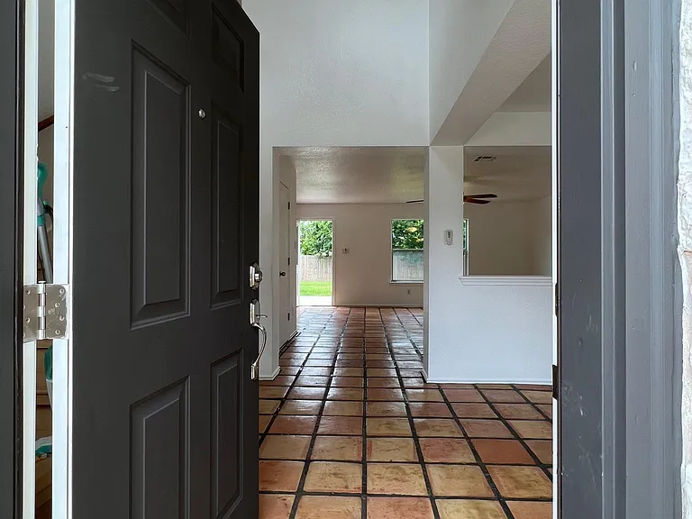 702 Camino Alto Dr — Photo 6