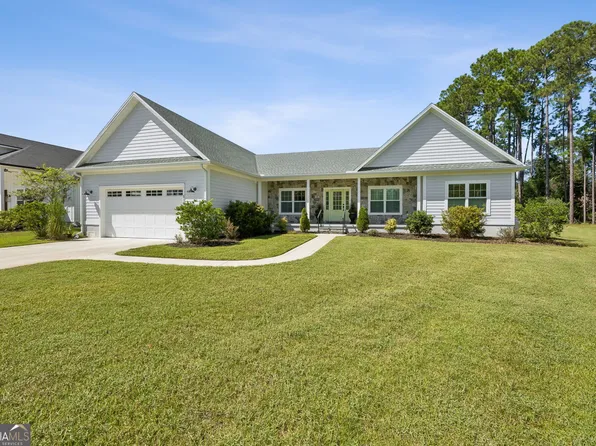 110 Bluebird Ct, Saint Marys, GA 31558