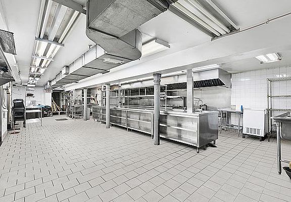 5th image of 190A Duane St APT 1