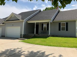 173 Clayton Ave, Hurricane, WV 25526