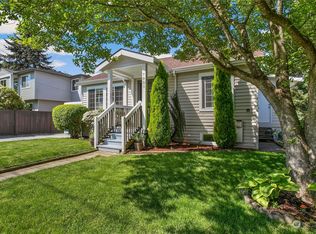 7951 8th Ave SW, Seattle, WA 98106