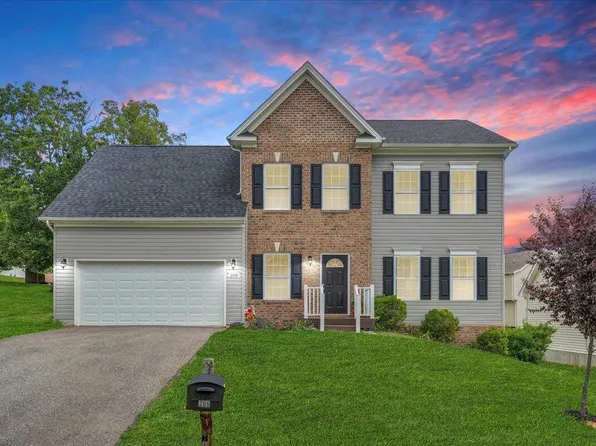 208 Edgemere Dr, Salem, VA 24153