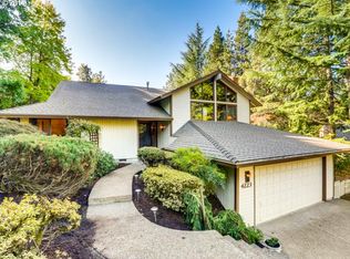 4223 SW 54th Pl, Portland, OR 97221