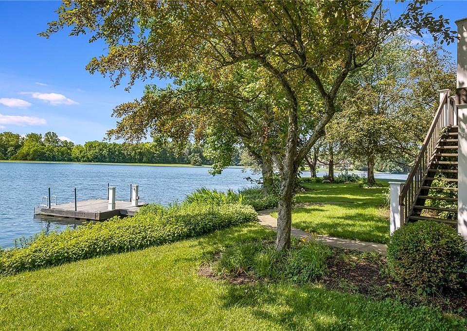4443 Mallard Point, Columbus, IN 47201 Zillow