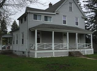 762 McKinstry Ave, Chicopee, MA 01020