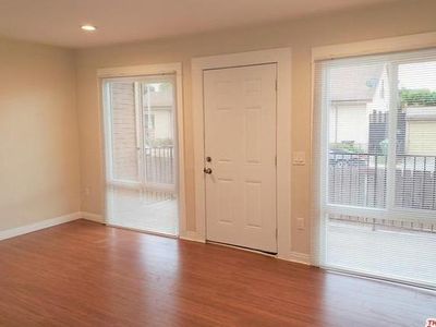 1461 W 30th St, Los Angeles, CA, 90007