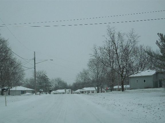 4th image of 4651 Verona Ave