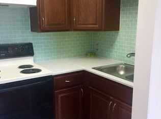 2101 New Holland Pike, Lancaster, PA 17601
