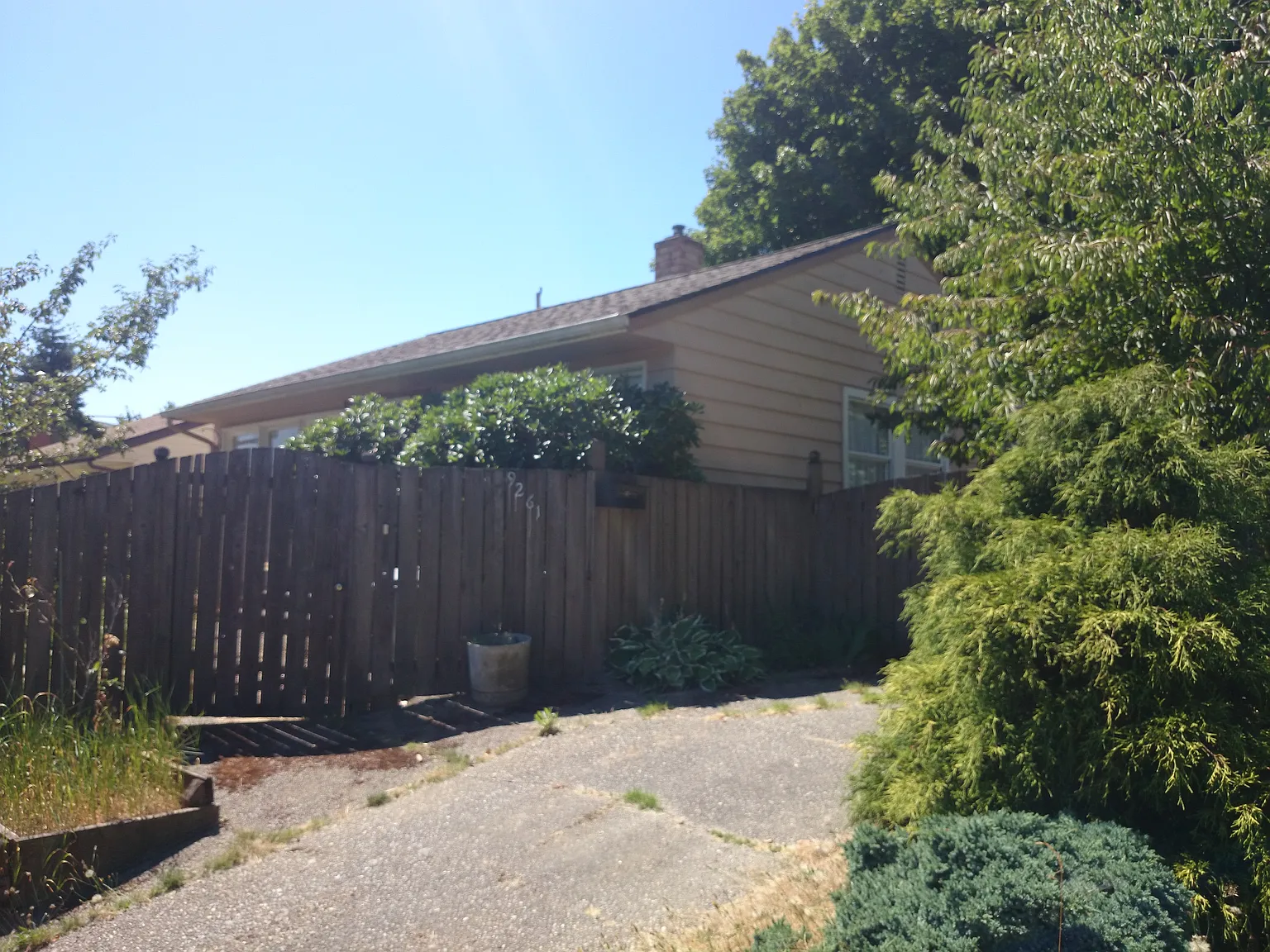 1113 Congress Ave photo 1