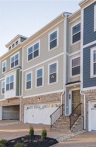 1st image of 11415 Hayloft Ln #3E