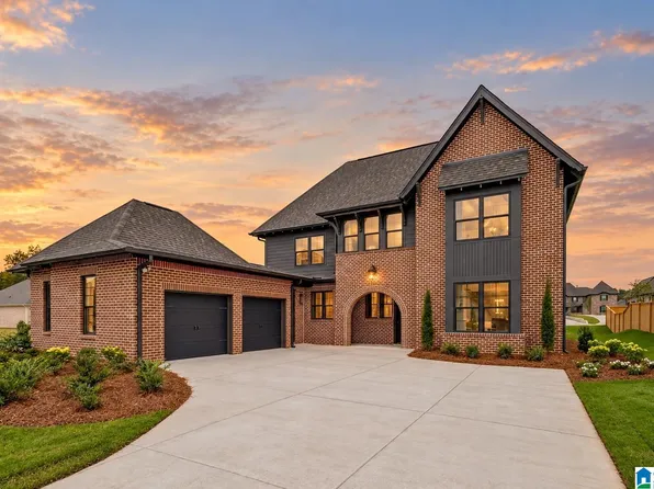 602 Calvert Cir, Birmingham, AL 35244