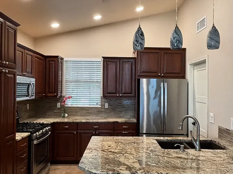 1448 E Binner Dr — Photo 3