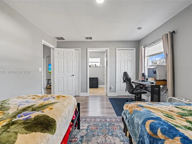 401 NW Kilpatrick Ave — Photo 21