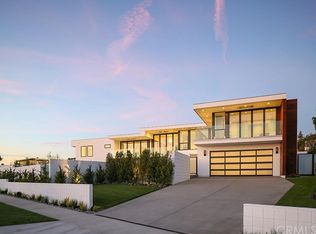 2701 Harbor View Dr, Corona Del Mar, CA 92625