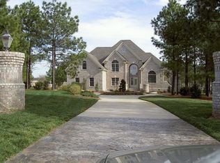 5904 Norwood Knolls Way, Raleigh, NC 27614