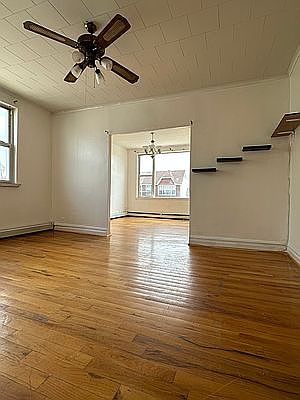 3rd image of 52 Bay 8 St #2
