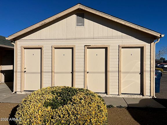 3rd image of 7980 E Lakeshore Drive