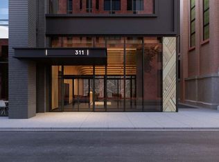 311 W Chicago Ave #2401, Chicago, IL 60654