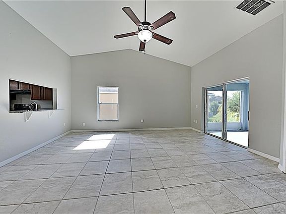 4th image of 6236 Twin Bridges Dr