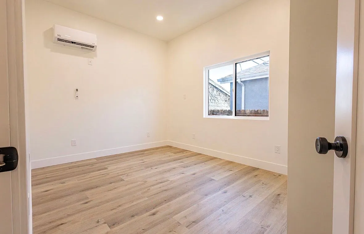 2 bed, 2.0 bath, 1628 sqft, $2,900 — Photo 4