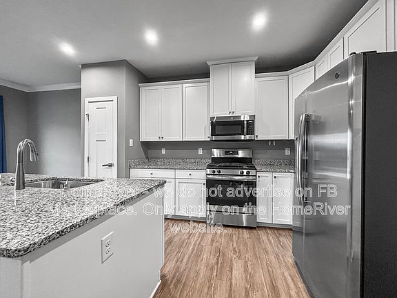5th image of 1423 Deer Creek Crossing Dr