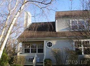 214 Cornwall Meadows Ln, Patterson, NY 12563