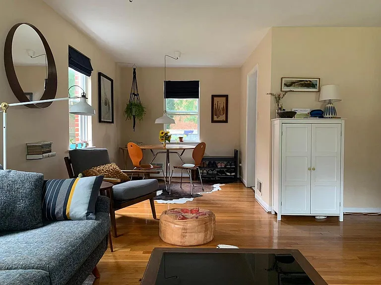 4000 Augusta Ave — Photo 4