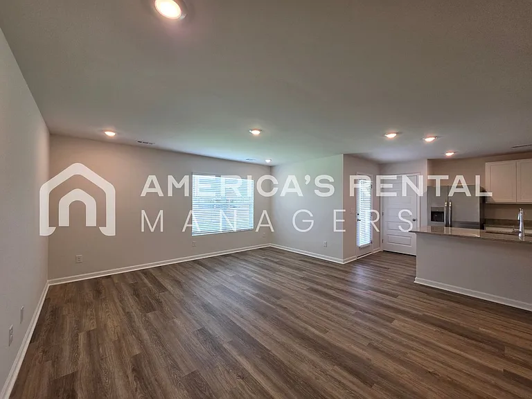 120 Jonboy Ave — Photo 23
