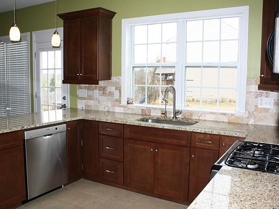 5th image of 307 Annazanes Pl