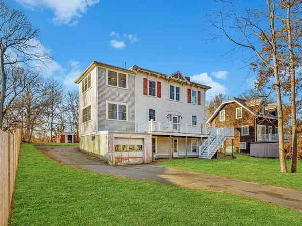5 Cottage St, Nahant, MA 01908