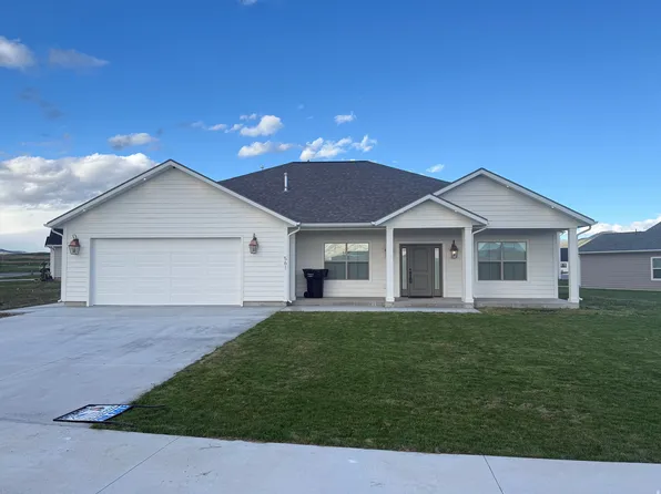 561 Eagle Dr, Preston, ID 83263
