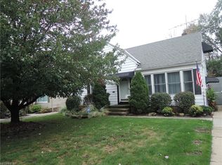 1111 E Miner Rd, Mayfield Heights, OH 44124