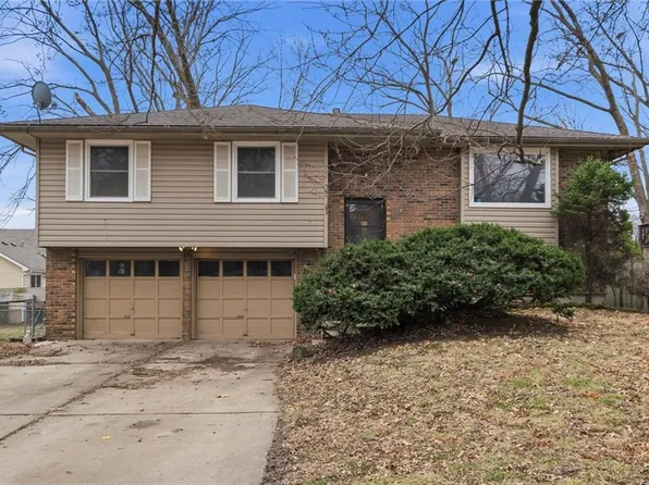 2103 NW 65th St, Kansas City, MO 64151