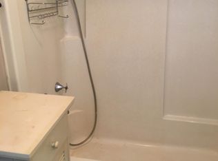 1012 N McLean St APT 1, Bloomington, IL