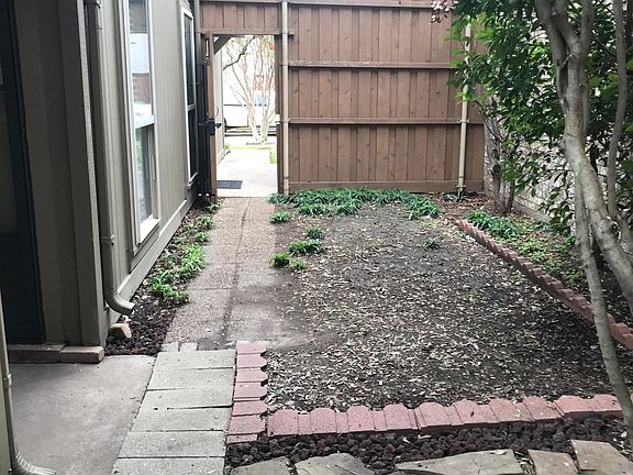 5th image of 2831 Capella Cir