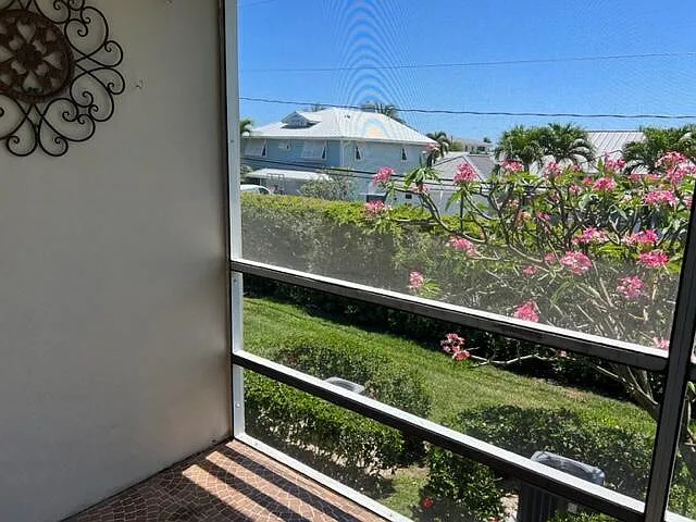 800 Horizons W #211 — Photo 14