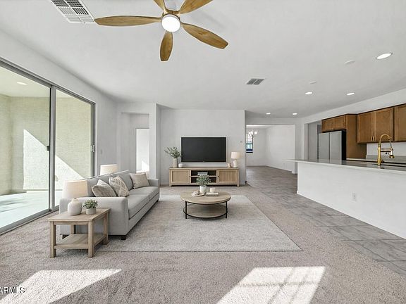 5th image of 10223 W PICCADILLY Road